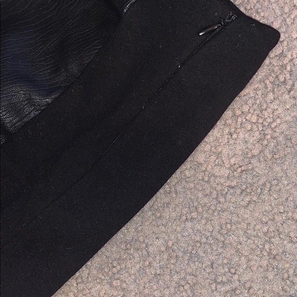 FAUX LEATHER MINI SKIRT 🎉 - Picture 2 of 2